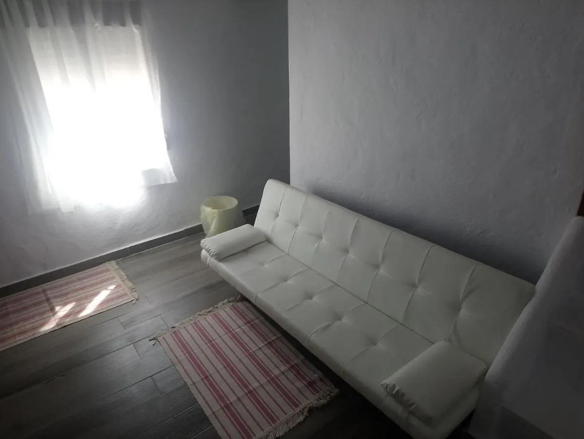 Homestay Maribella Chambres A Louer Badolatosa Spain